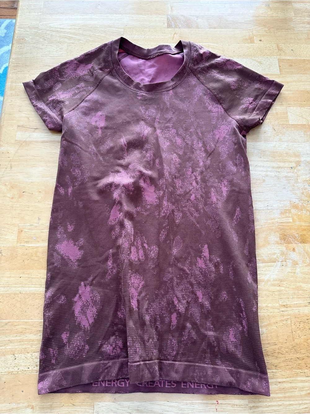 Lululemon swiftly tech short sleeve shirt size 6